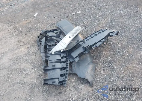 2017 Nissan Rogue Sv z USA, uszkodzony, nr VIN KNMAT2MV3HP507135